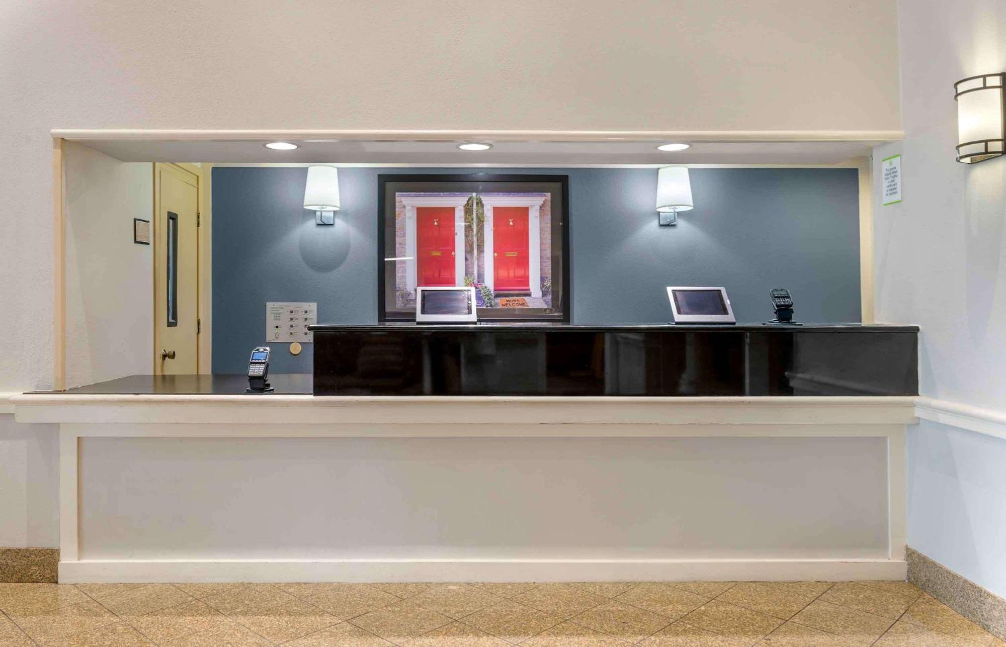 Extended Stay America Suites - Indianapolis - Airport - W Southern Ave Exteriör bild